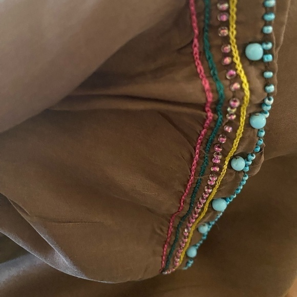 BCBG MAXAZRIA SILK” Tunic Embellished with Stones & Beads Brown Boho Chic Goth - Picture 13 of 14